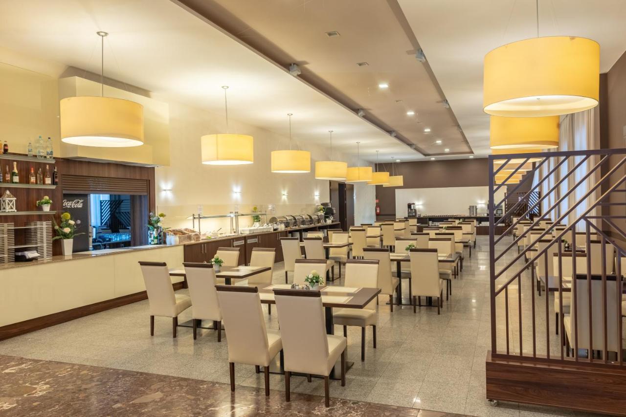 Vestina Wellness & Spa Hotel 미엥지즈드로예 외부 사진