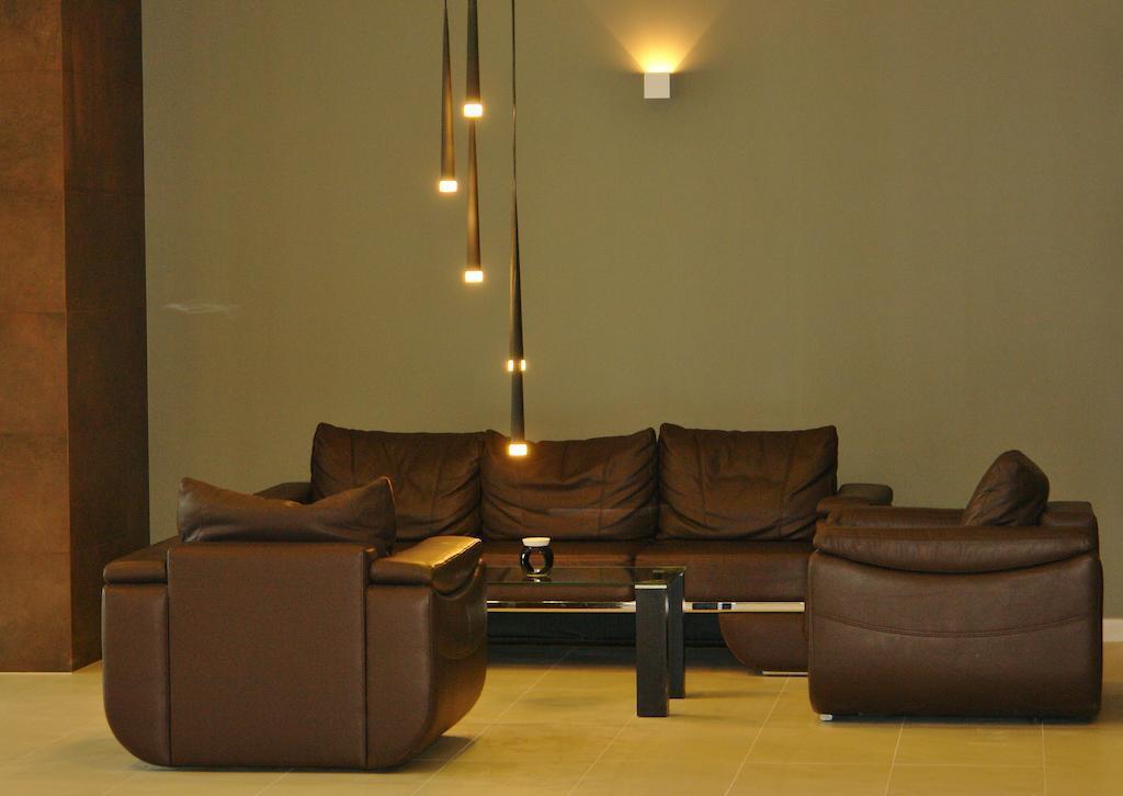 Vestina Wellness & Spa Hotel 미엥지즈드로예 외부 사진